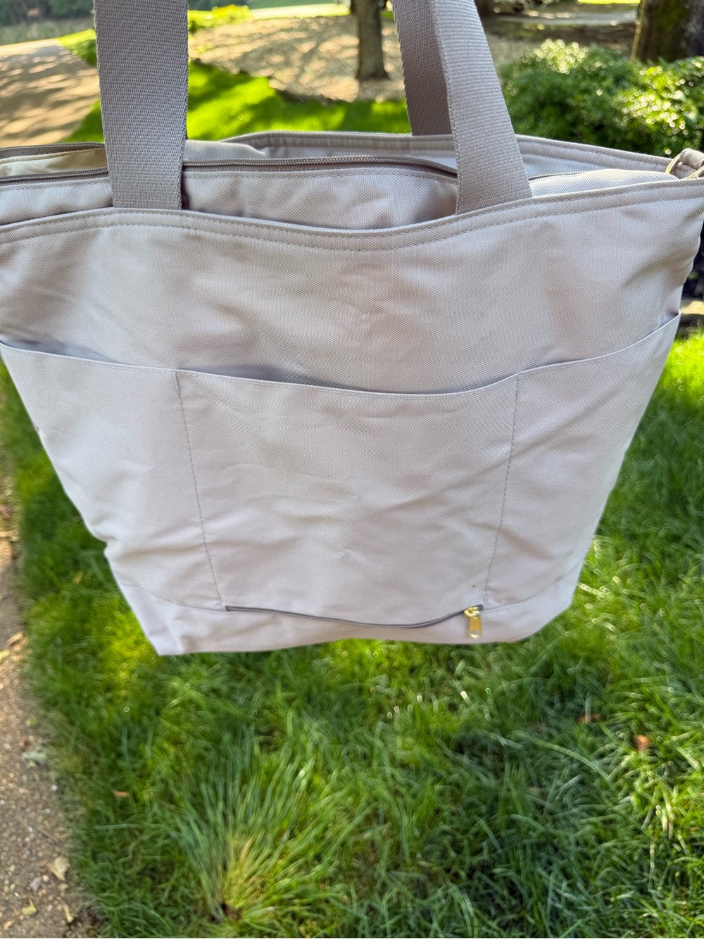 Everyday Canvas Tote in Light Gray with Front Pocket